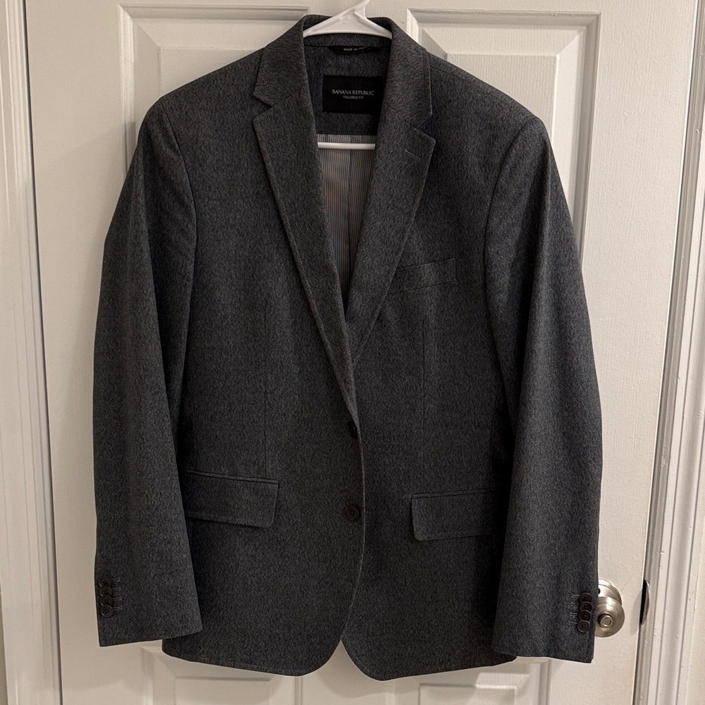 Banana Republic 38S Charcoal Gray Blazer - Tailored Fit
